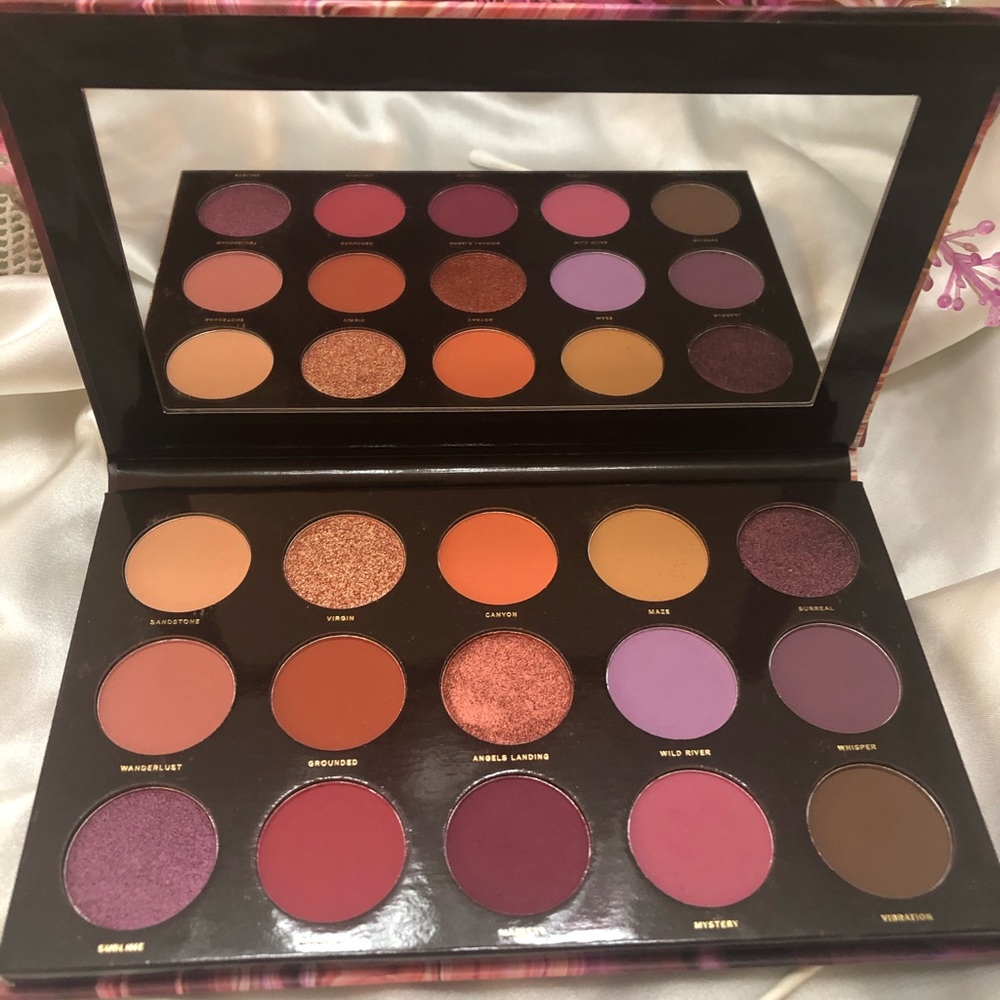 HIPDOT - ZION Eyeshadow Palette